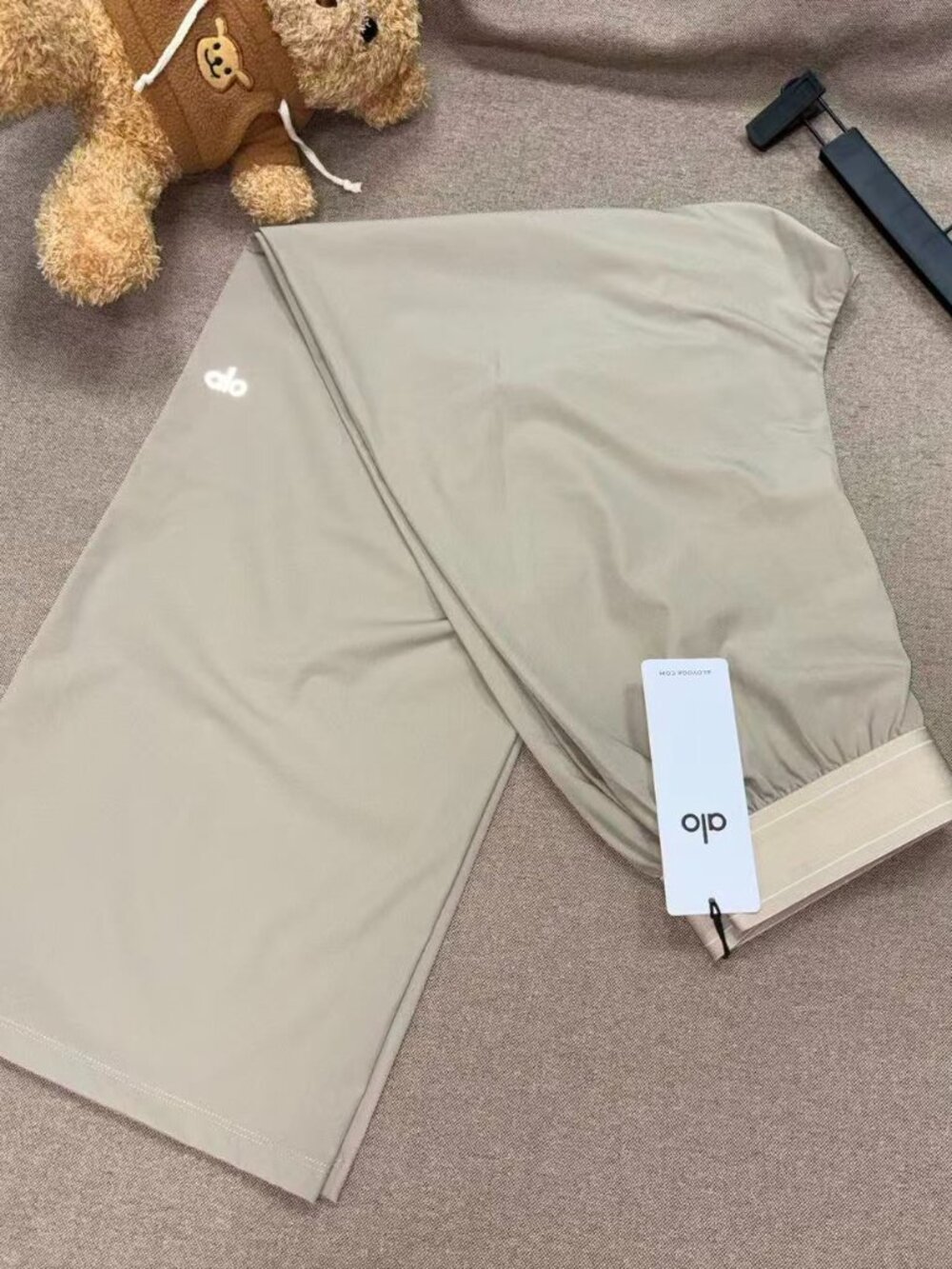 Alo Yoga Suit Up Trouser Gravel Color Regular 30-inch Inner Seam Length 🖤 - Picture 6 of 7